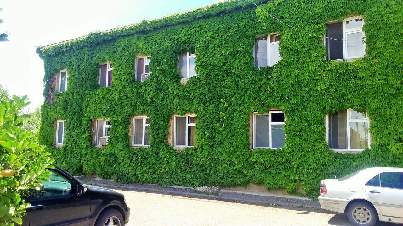 Hotel Lilo Near Airport Tbilisi Exterior photo