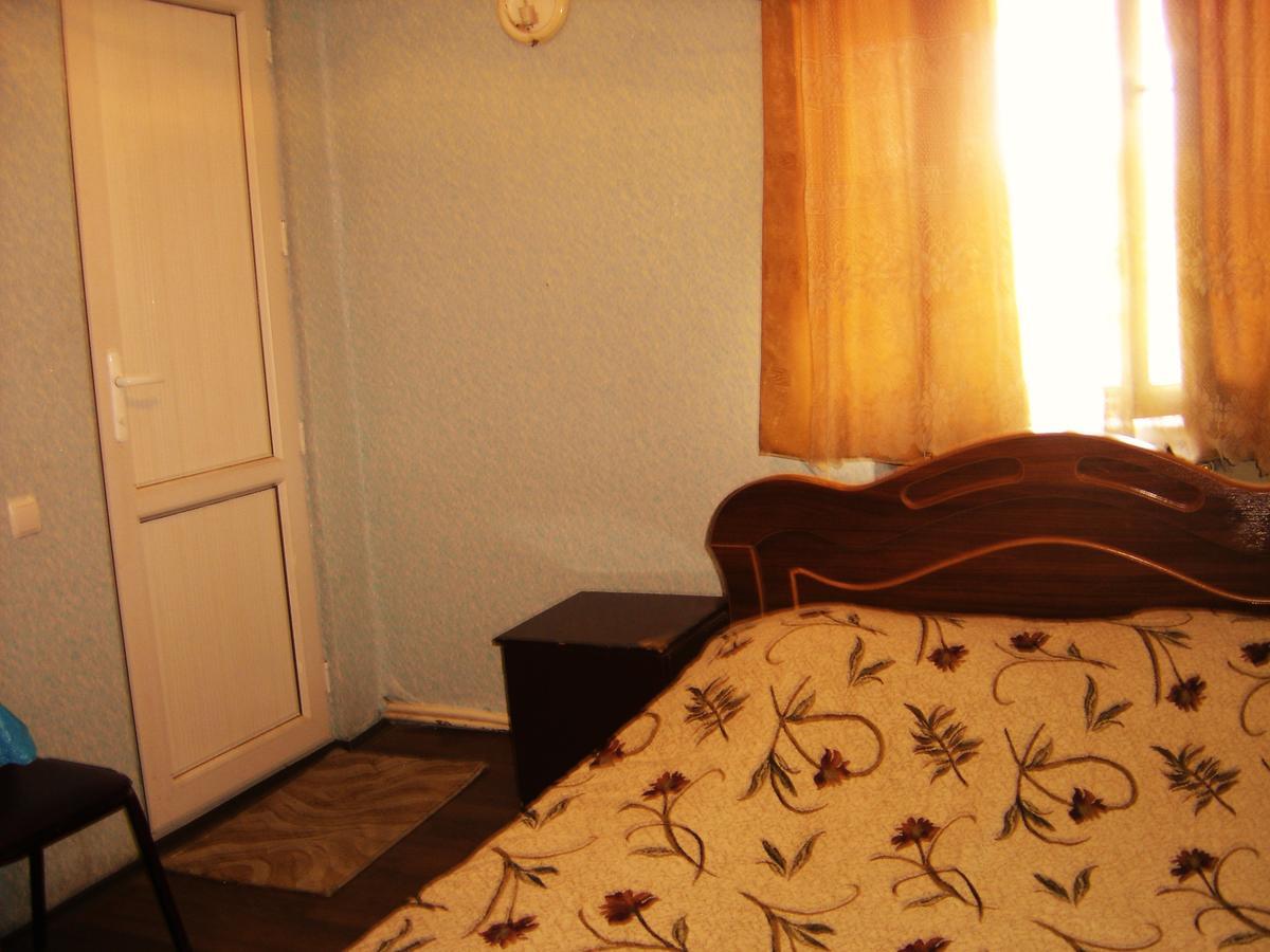 Hotel Lilo Near Airport Tbilisi Exterior photo